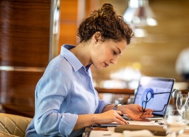 woman working on taxes